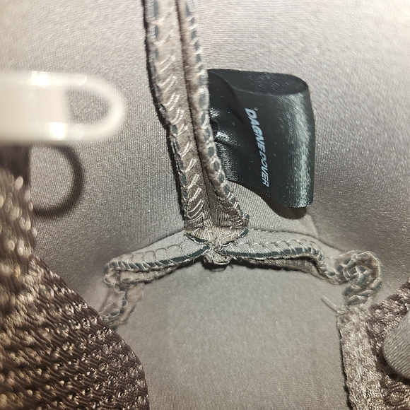 Small Hunter neoprene Toiletry Bag - Picture 4 of 11